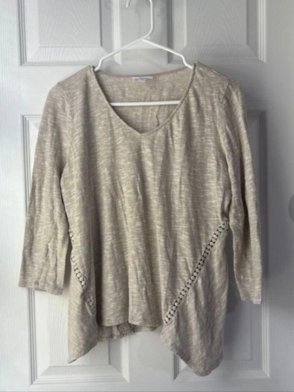 J. Jill Sz Med Oatmeal V-Neck Linen Cotton Lagenlook Top with Crochet Trim